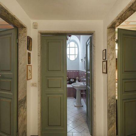 Fancy Apartment In Palazzo Grimaldi By Wonderful Italy Janov Exteriér fotografie